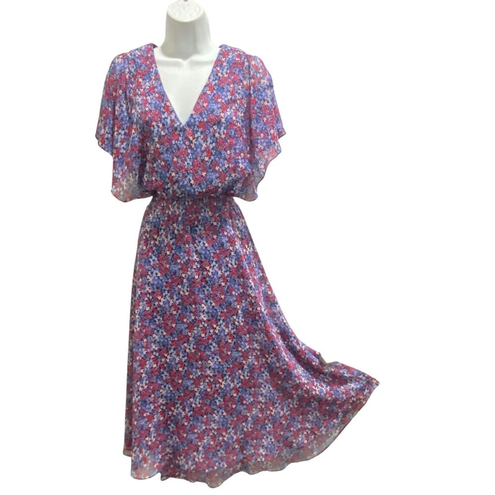 DKNY Dress Size 8 Blue Floral Flutter Sleeve V Neck Flowy Romantic Fairycore